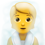 човек в помещение с пара